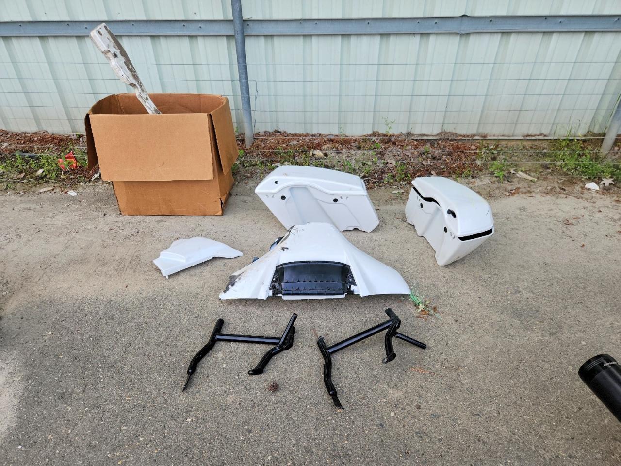 2024 Harley-Davidson Flhx