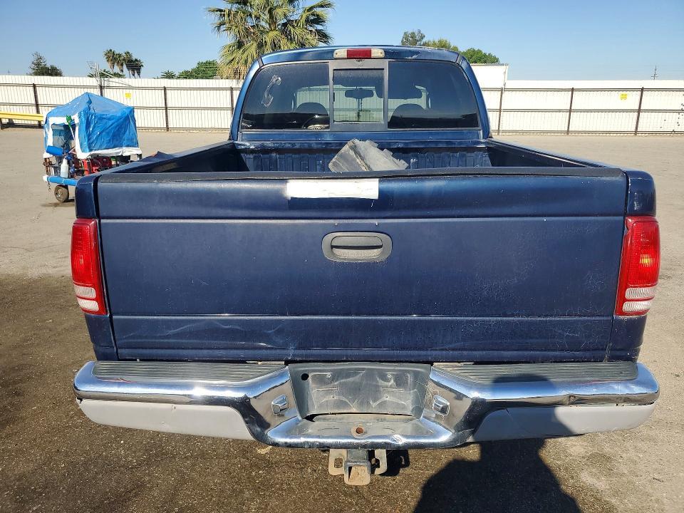 2001 Dodge Dakota Quattro