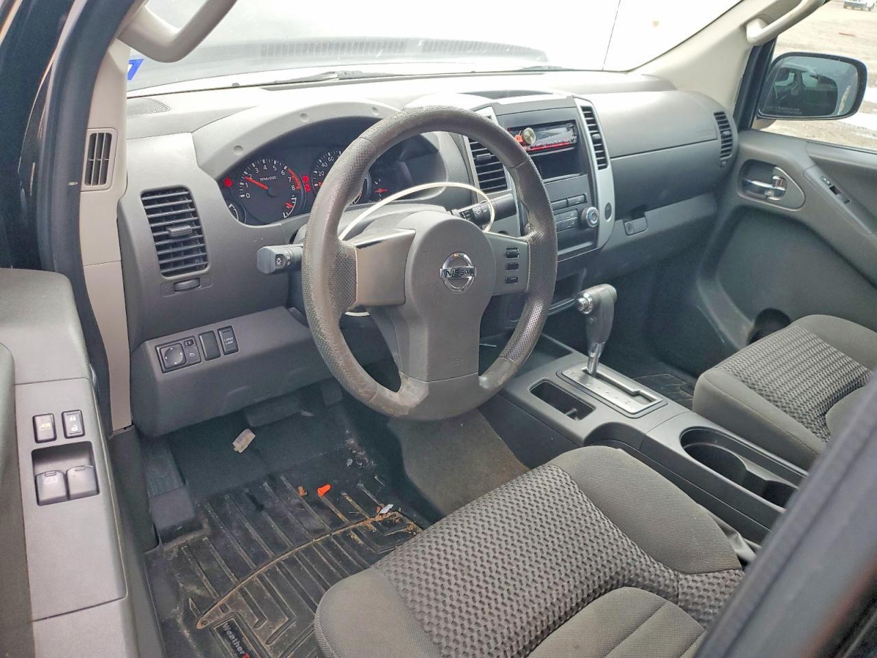 2012 Nissan Frontier SV V6