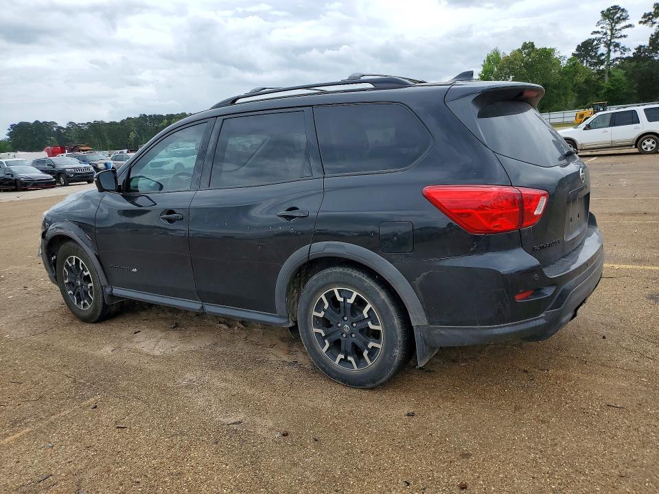 2019 Nissan Pathfinder sl