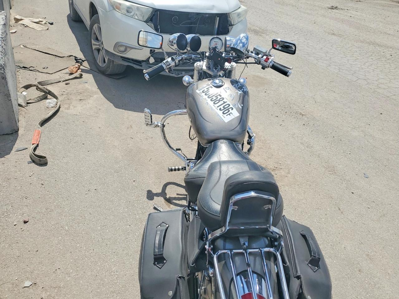 2006 Honda VT1100 C2