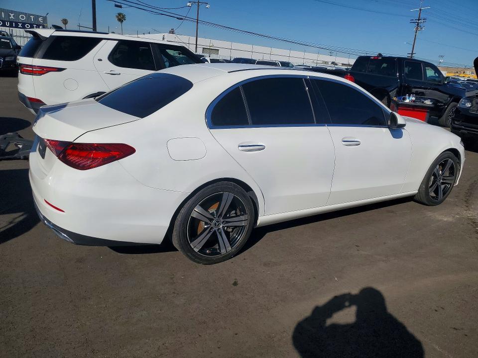 2022 Mercedes-Benz C300
