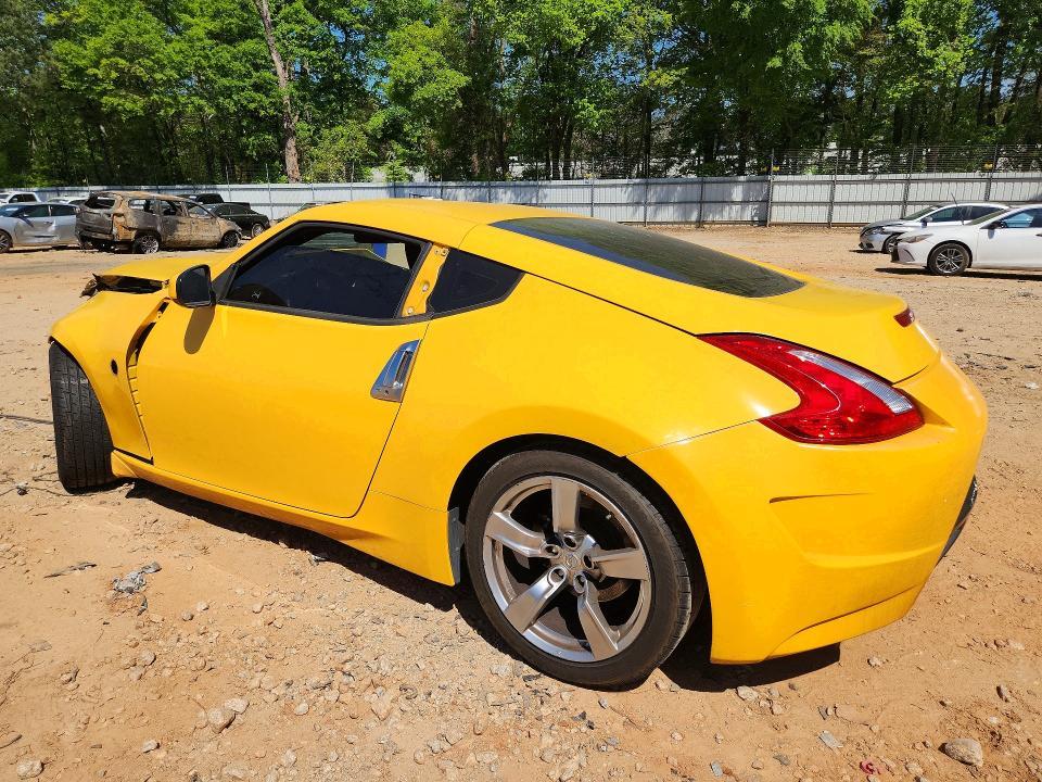 2009 Nissan 370z Base