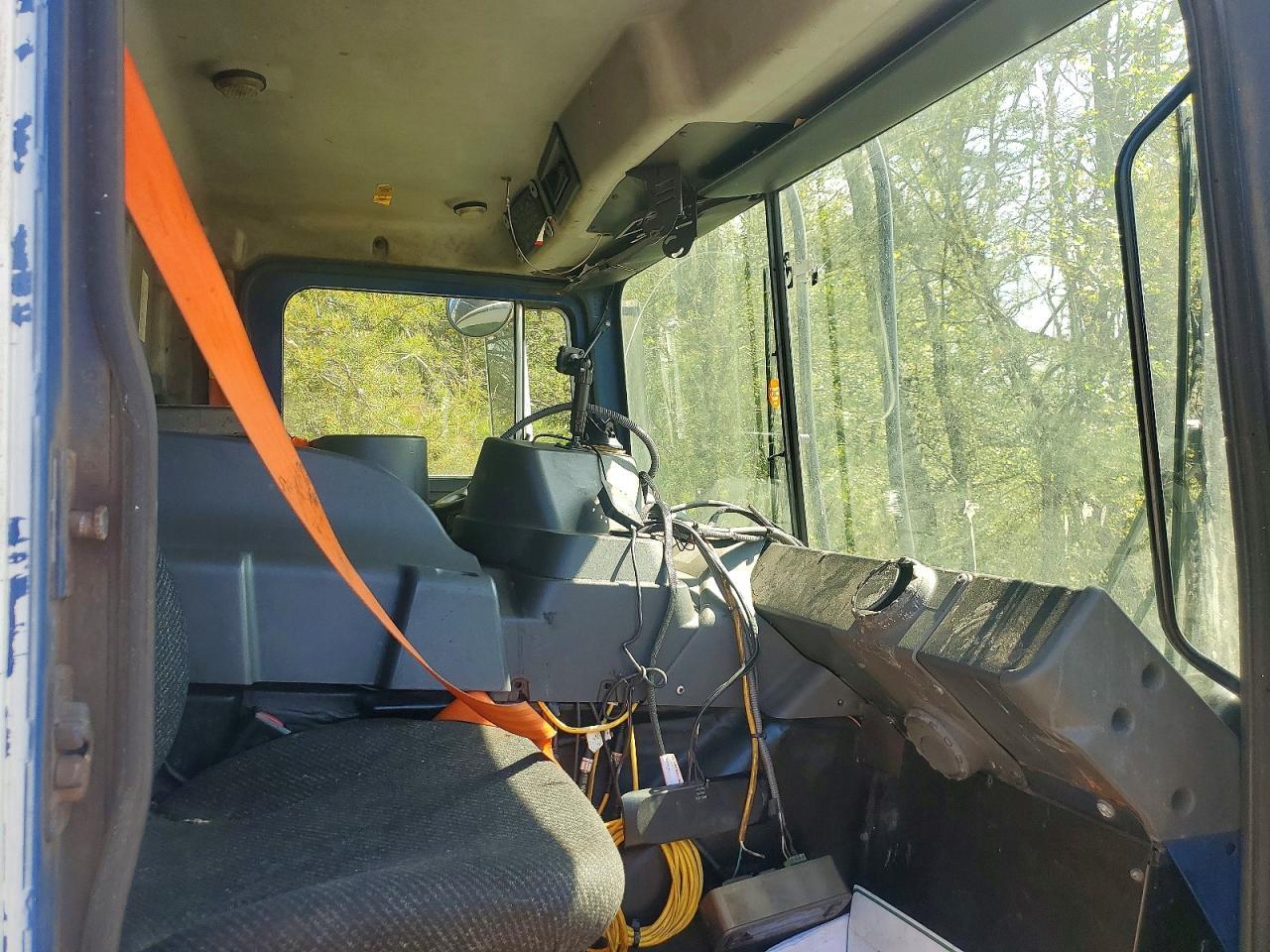 2014 Mack MRU600 Refuse Truck