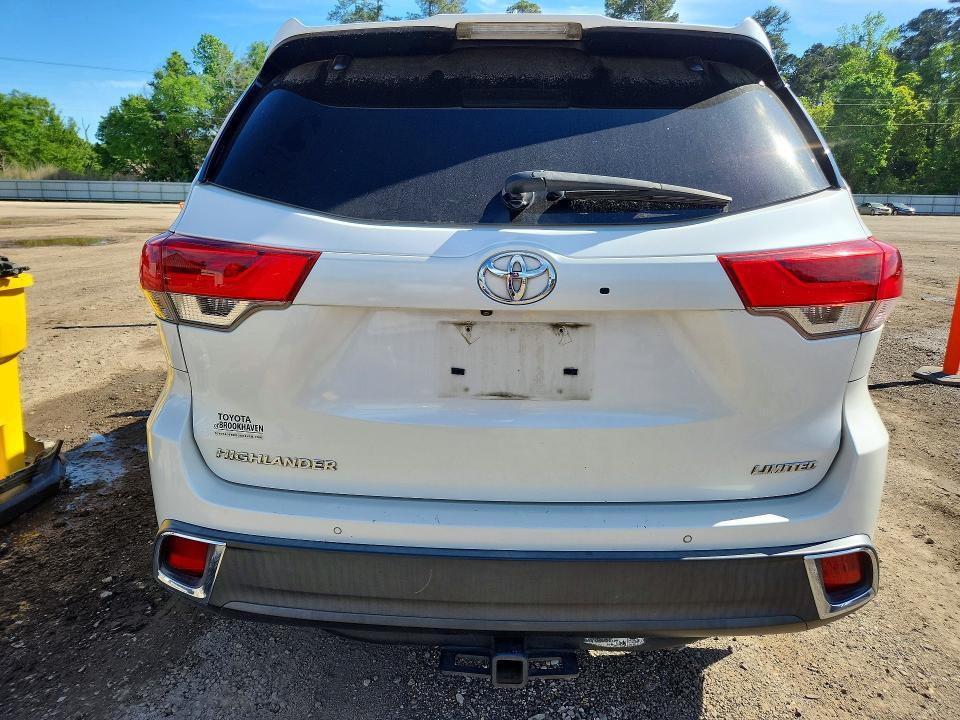 2018 Toyota Highlander Limited