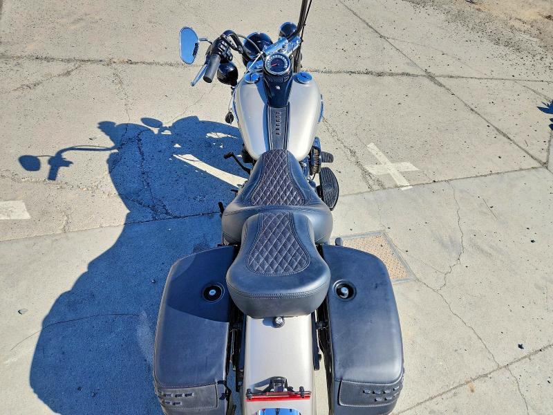 2018 Harley-Davidson Flhcs Heritage Classic 114