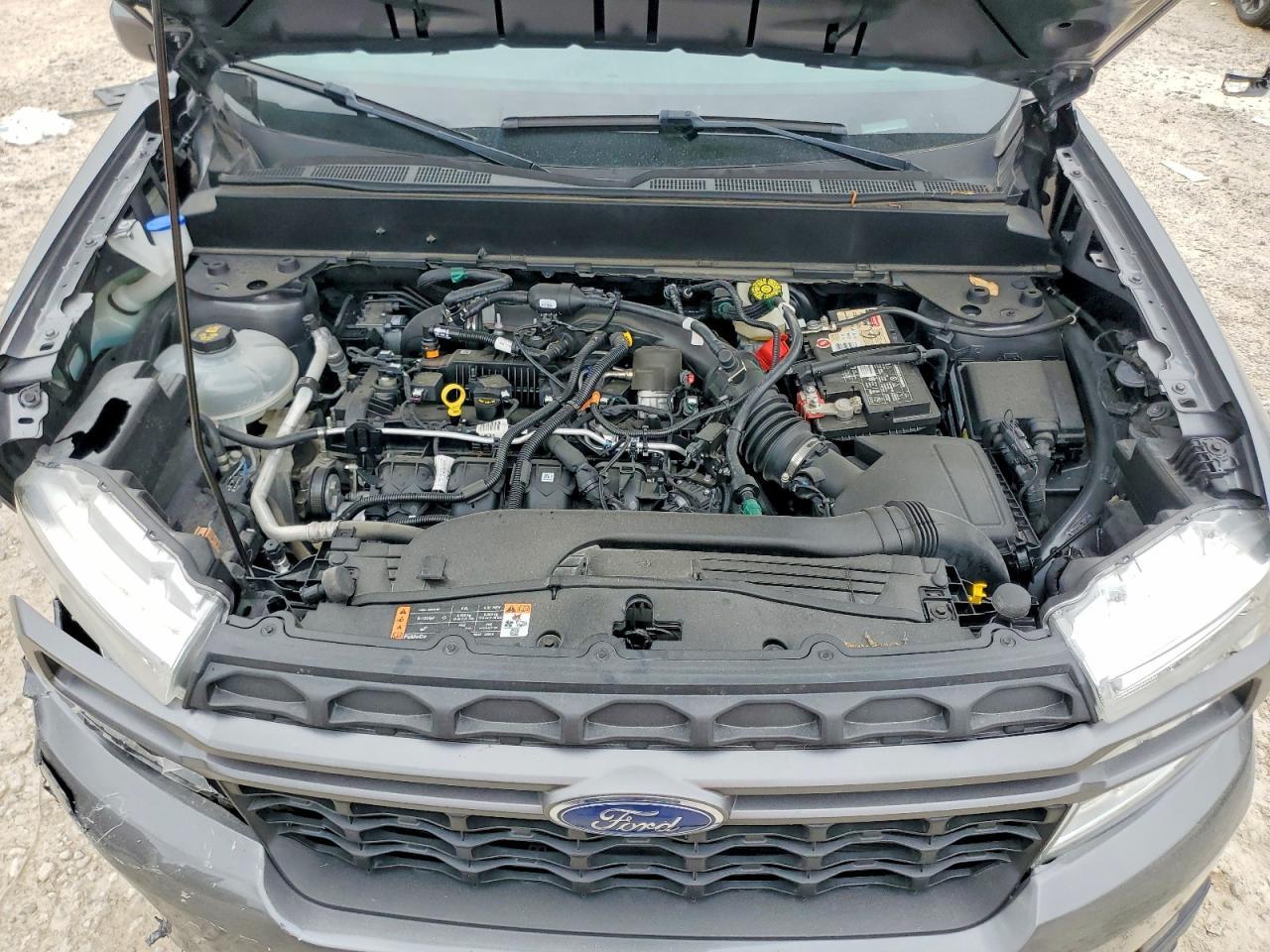 2022 Ford Maverick XL
