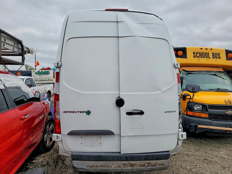 2024 Mercedes-Benz Sprinter 2500 Delivery van