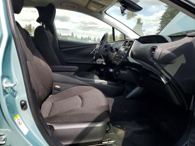 2019 Toyota Prius le