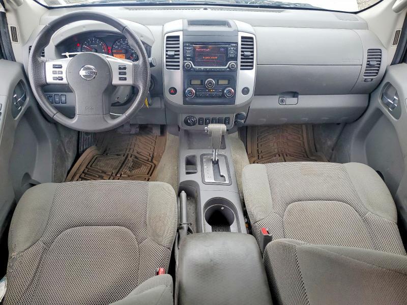2015 Nissan Frontier SV