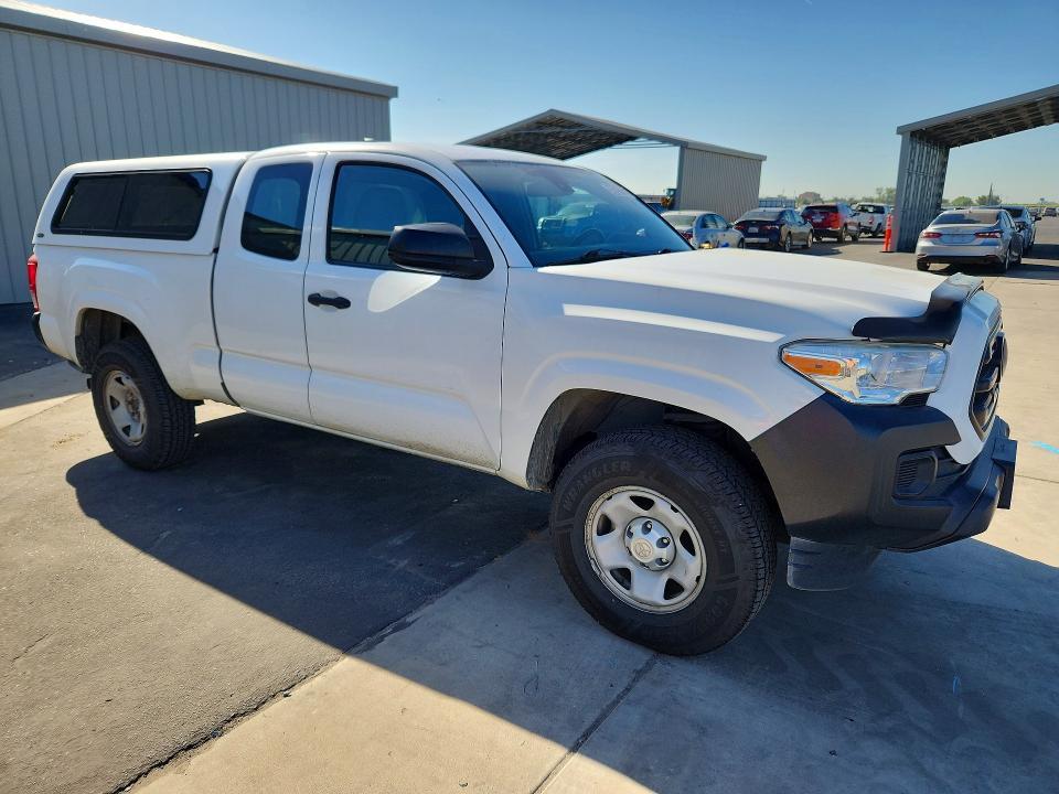2018 Toyota Tacoma SR