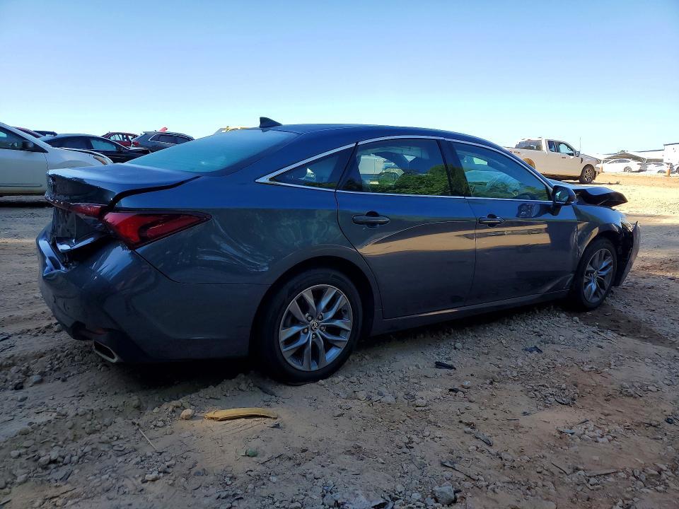 2022 Toyota Avalon xle