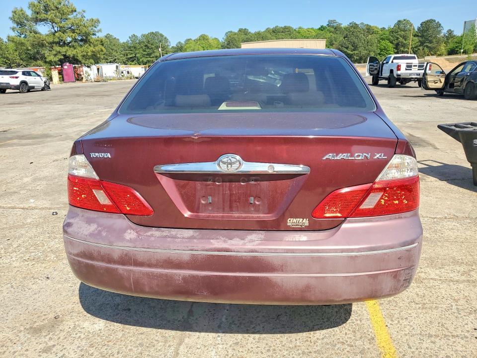 2004 Toyota Avalon xl