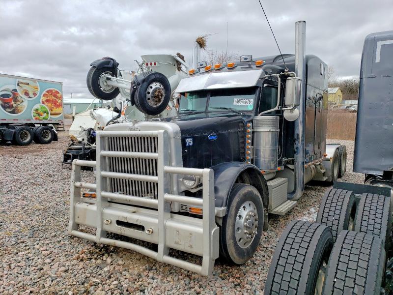 2007 Peterbilt 379 Semi Truck