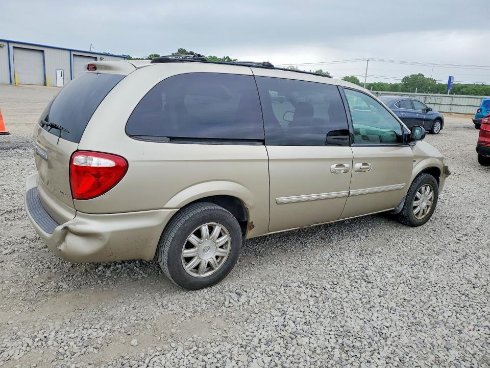 2005 Chrysler Town & Country Touring