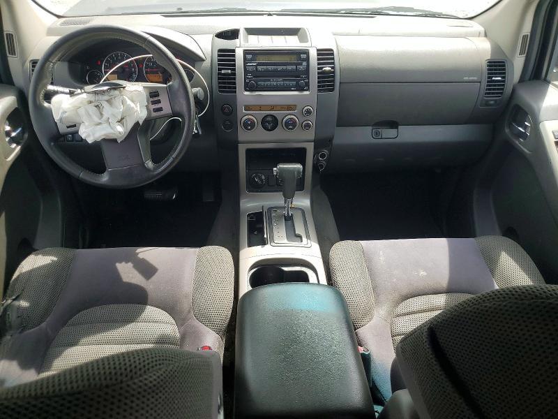 2006 Nissan Pathfinder s