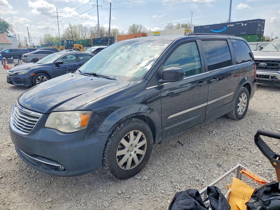 2016 Chrysler Town & Country Touring