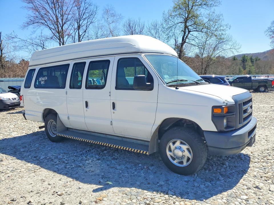 2013 Ford Econoline E350 Super Duty Van