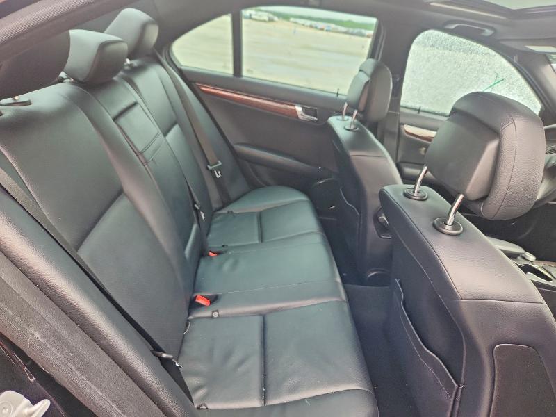 2011 Mercedes-Benz C300