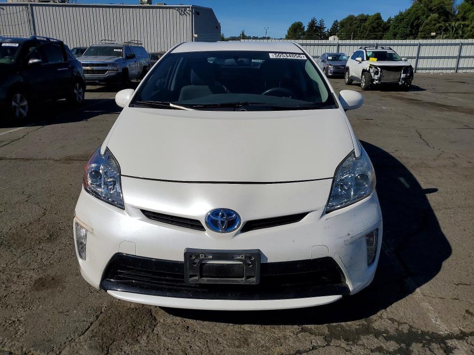 2014 Toyota Prius Three