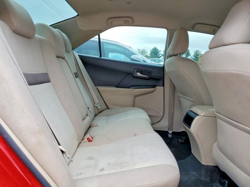 2014 Toyota Camry le