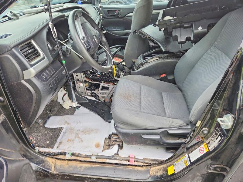 2019 Toyota Highlander le