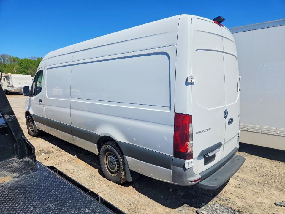 2022 Mercedes-Benz Sprinter 2500 Delivery van