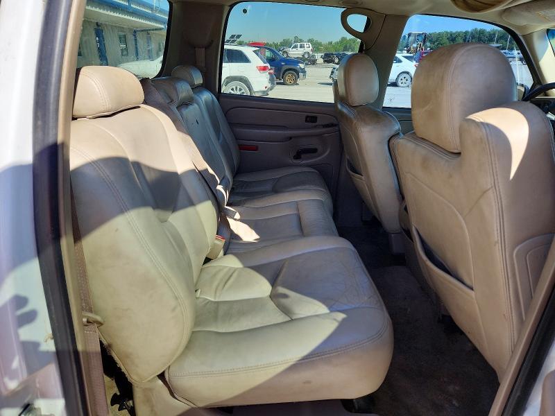 2004 Chevrolet Suburban K1500