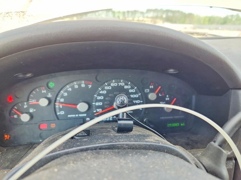 2005 Ford Explorer xlt