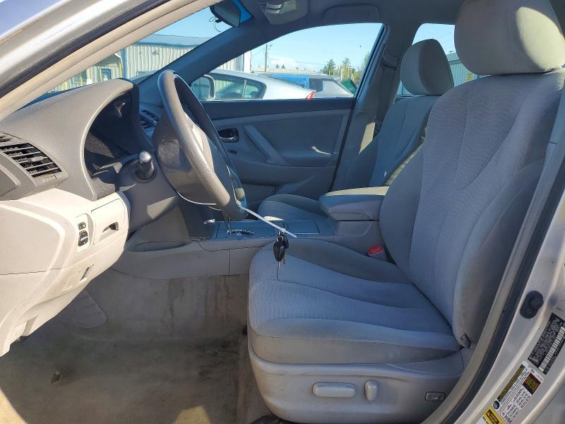 2011 Toyota Camry le