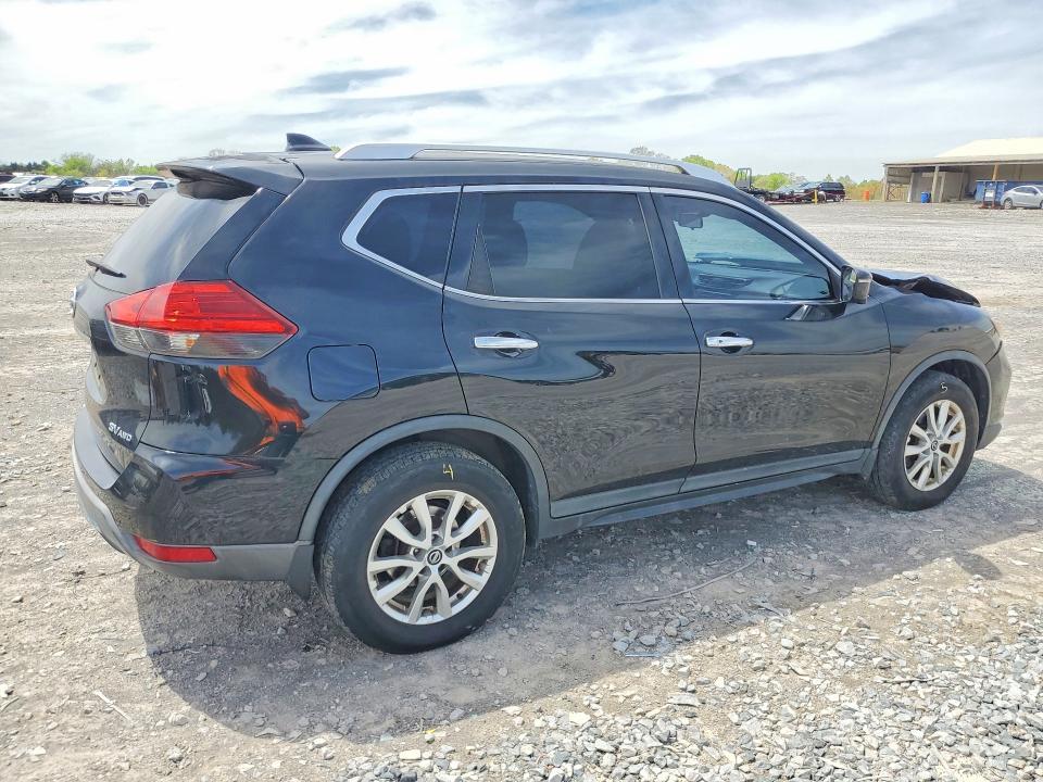 2017 Nissan Rogue sv