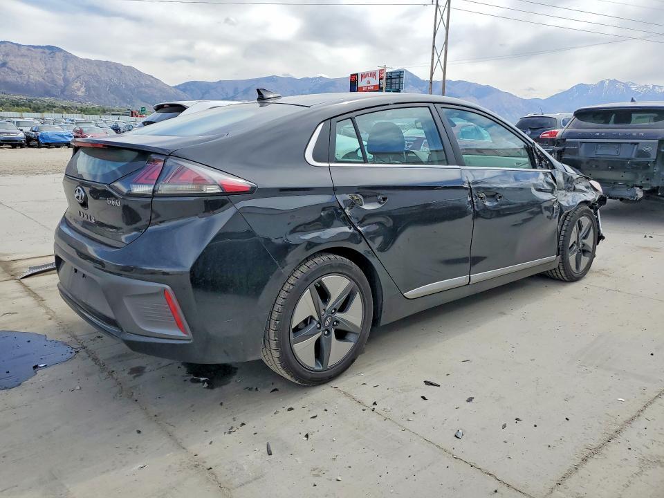 2022 Hyundai Ioniq Hybrid sel