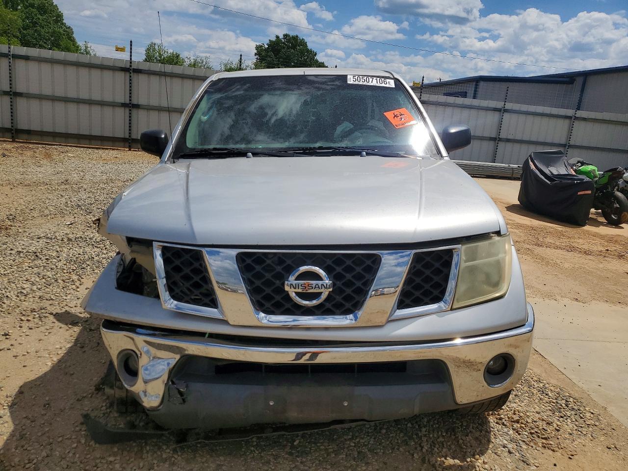 2005 Nissan Frontier SE