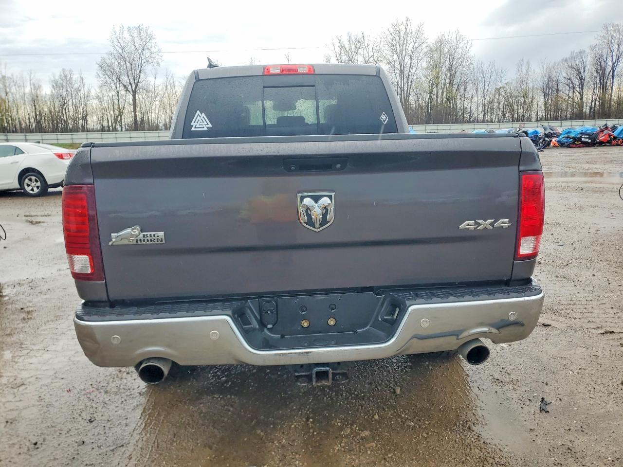 2015 Dodge RAM 1500 SLT