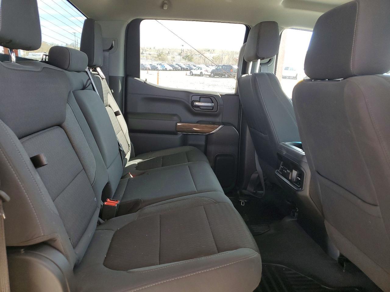 2021 Chevrolet Silverado K1500 RST