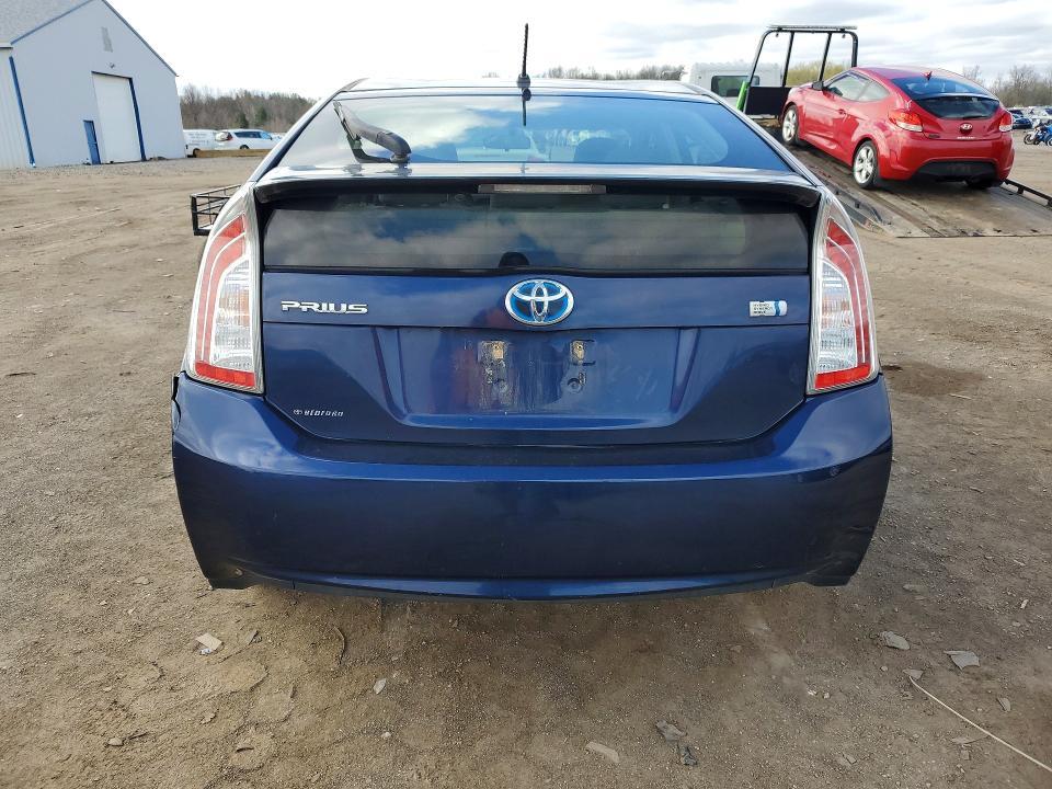 2013 Toyota Prius two