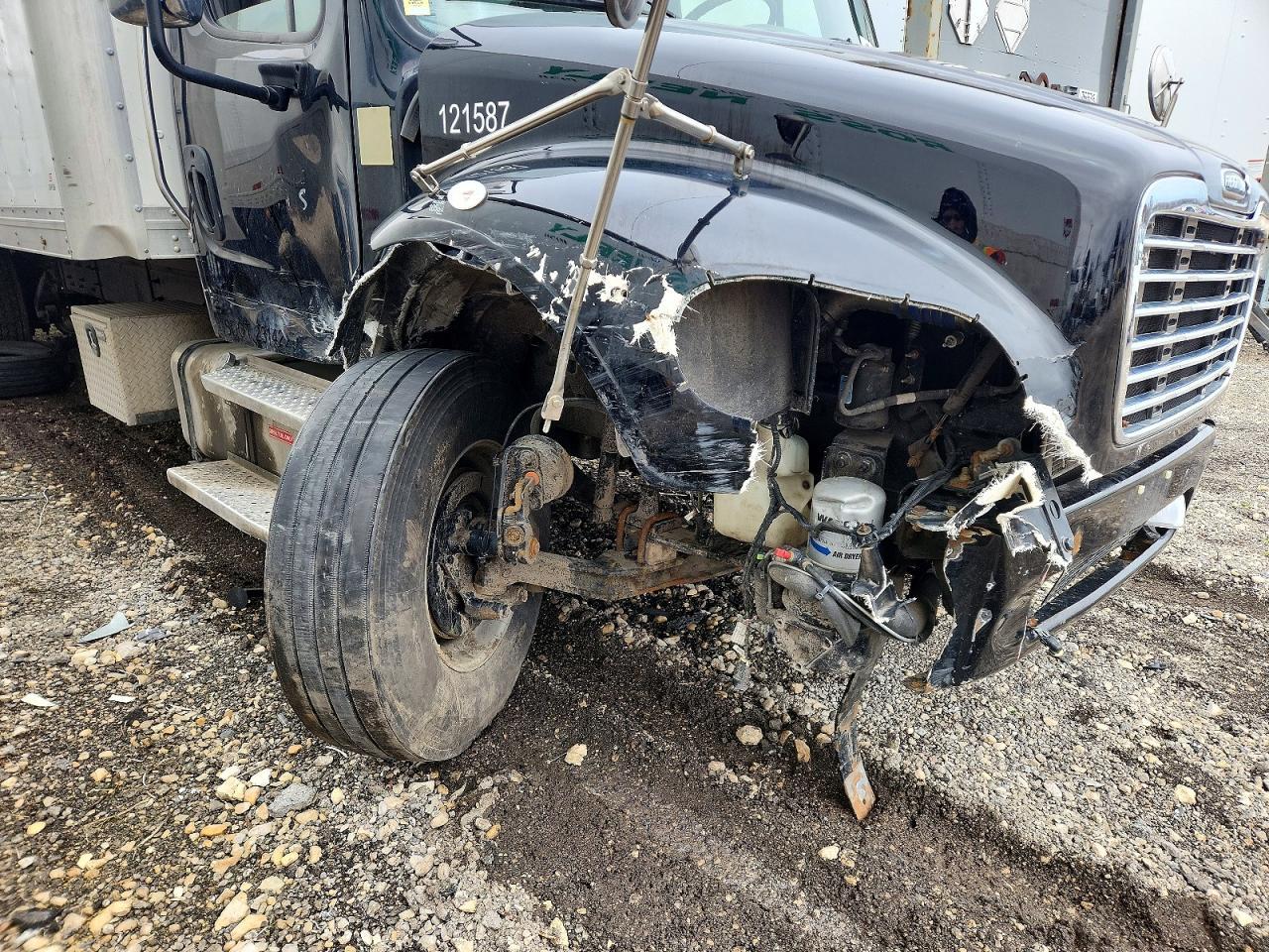 2022 Freigliner 2022 Freightliner Business Class M2 BOX Truck