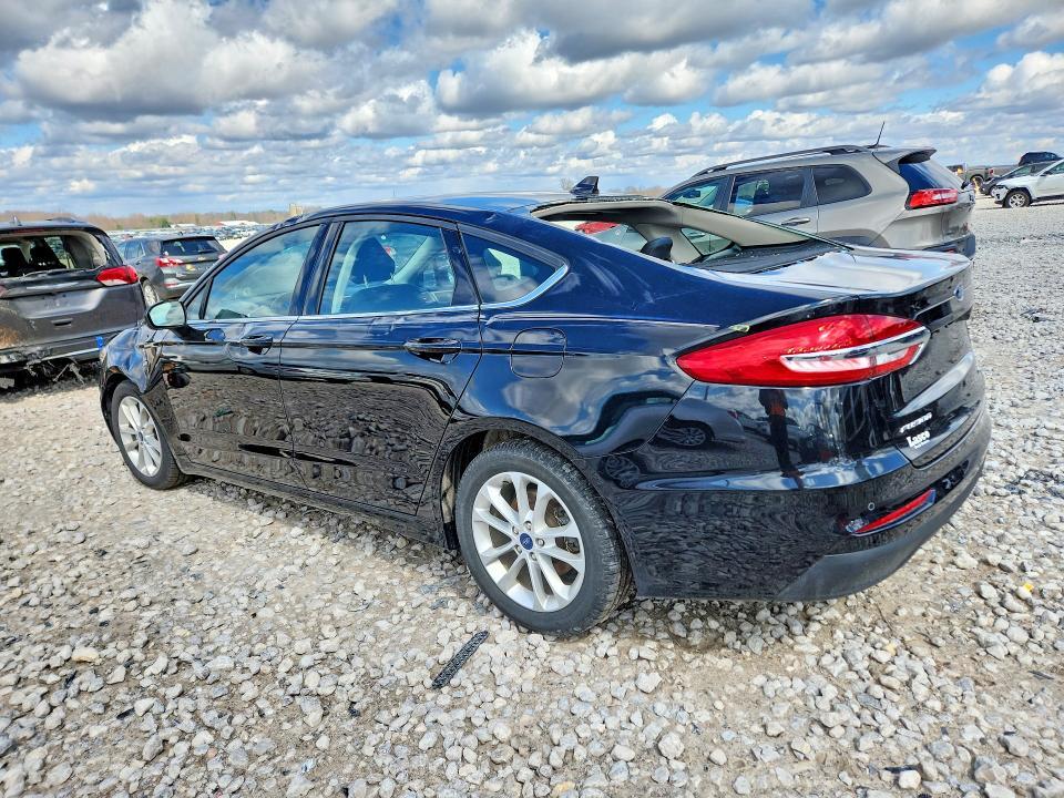 2020 Ford Fusion se