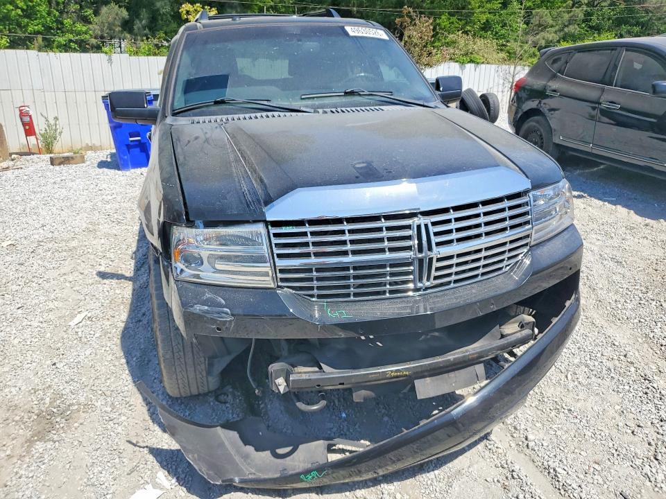 2013 Lincoln Townhouse Navigator