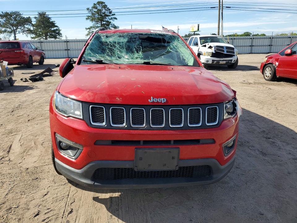 2018 Jeep Compass Latitude