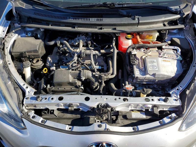 2016 Toyota Prius c two