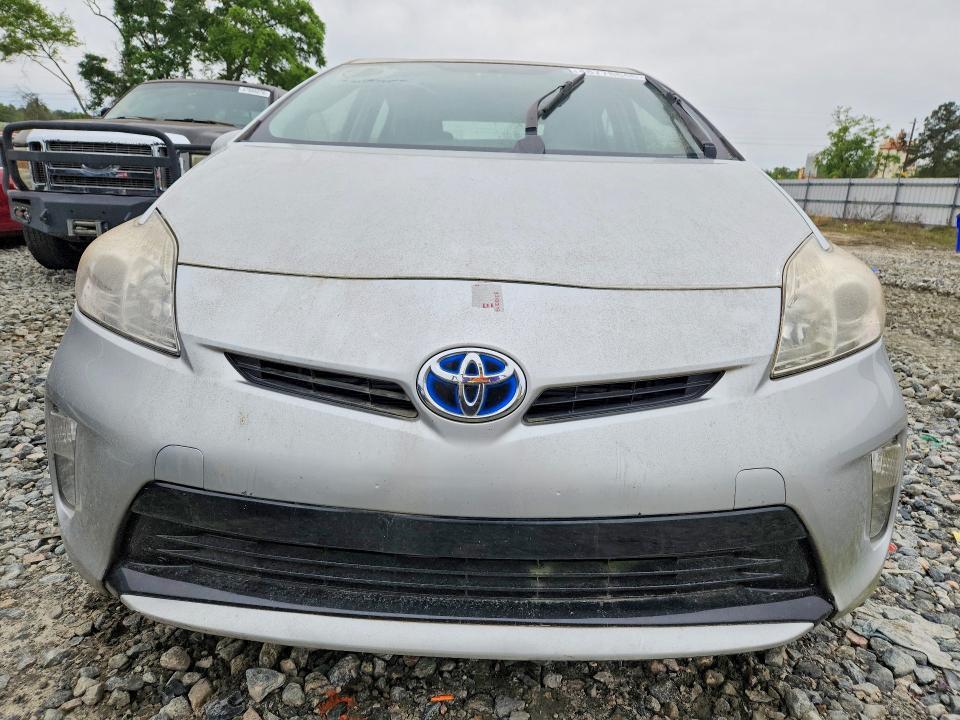 2014 Toyota Prius two