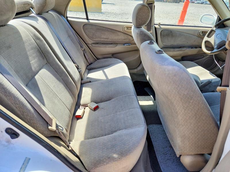 2001 Toyota Corolla le