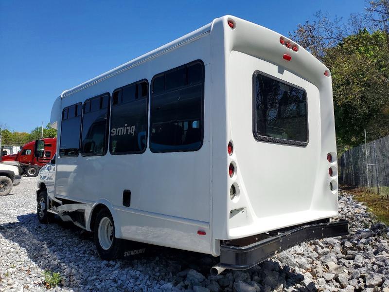 2015 Ford Econoline E350 Super Duty Cutaway Van