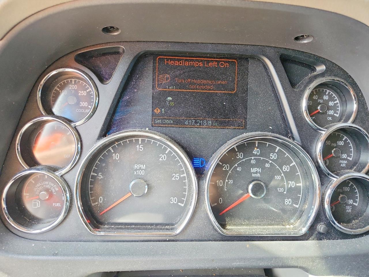 2021 Peterbilt 579 Semi Truck