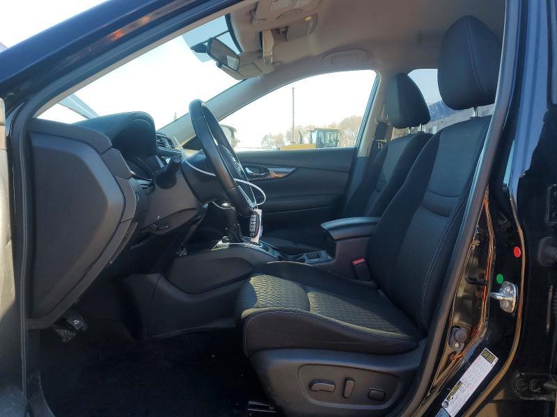 2018 Nissan Rogue sv