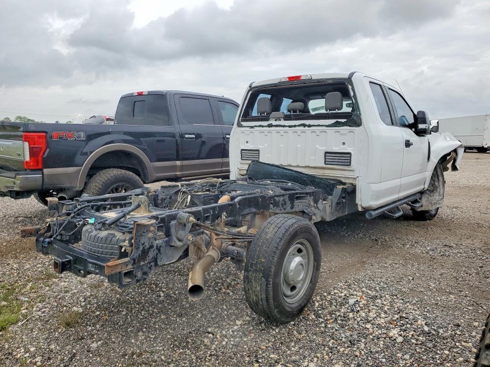 2019 Ford F250 Super Duty Truck Cab AND Chassis