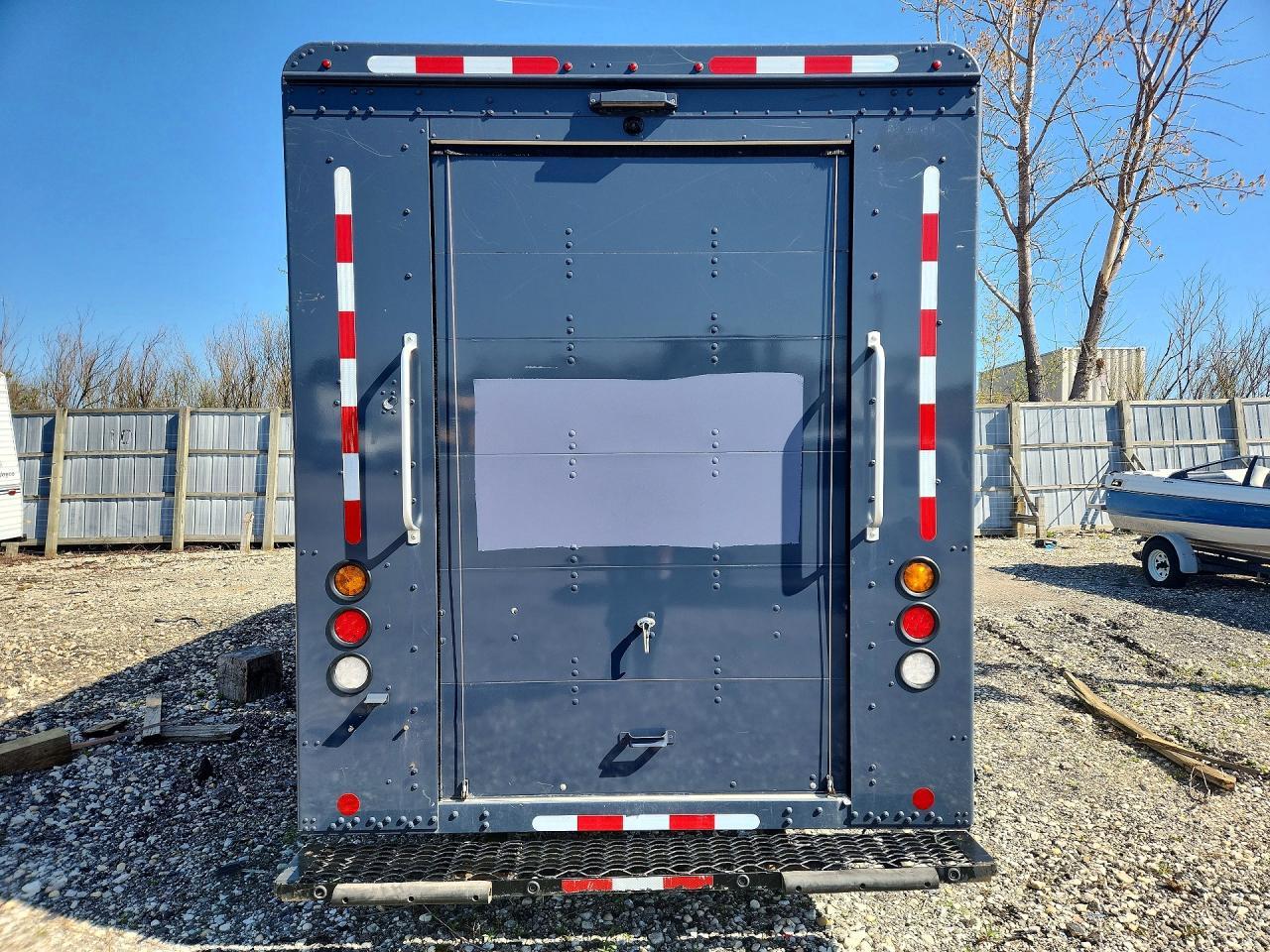 2021 Freigliner 2021 Freightliner MT45 Chassis Delivery Truck