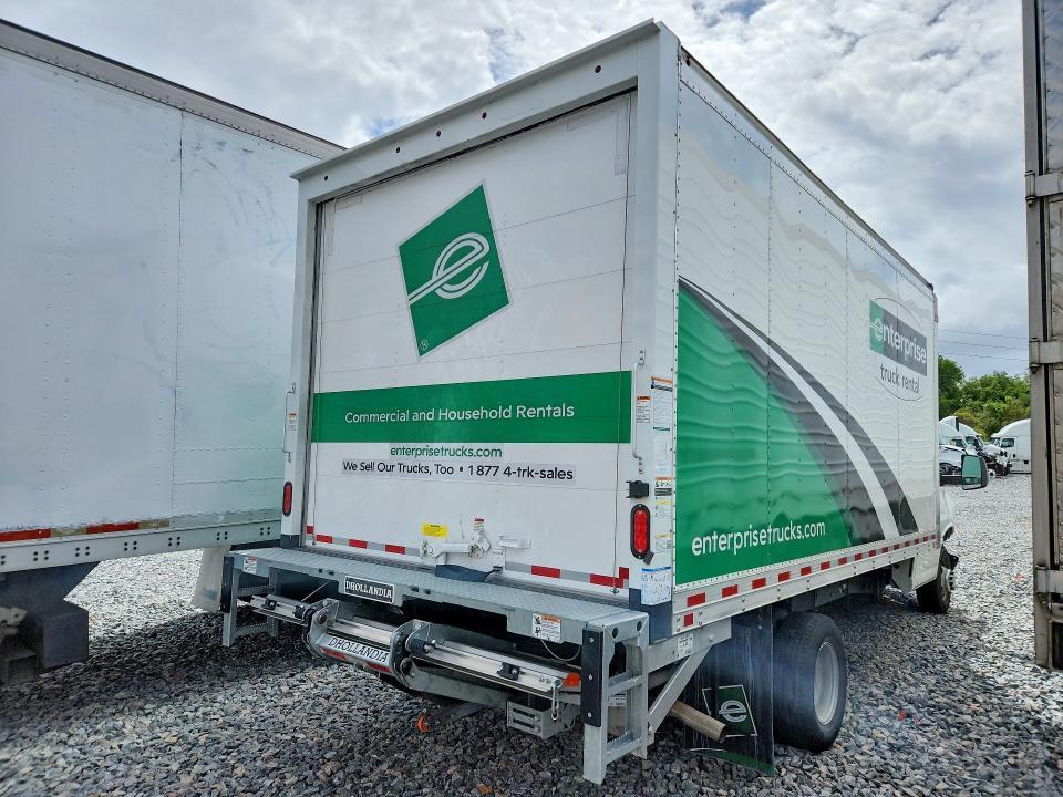 2025 Chevrolet Express BOX Truck