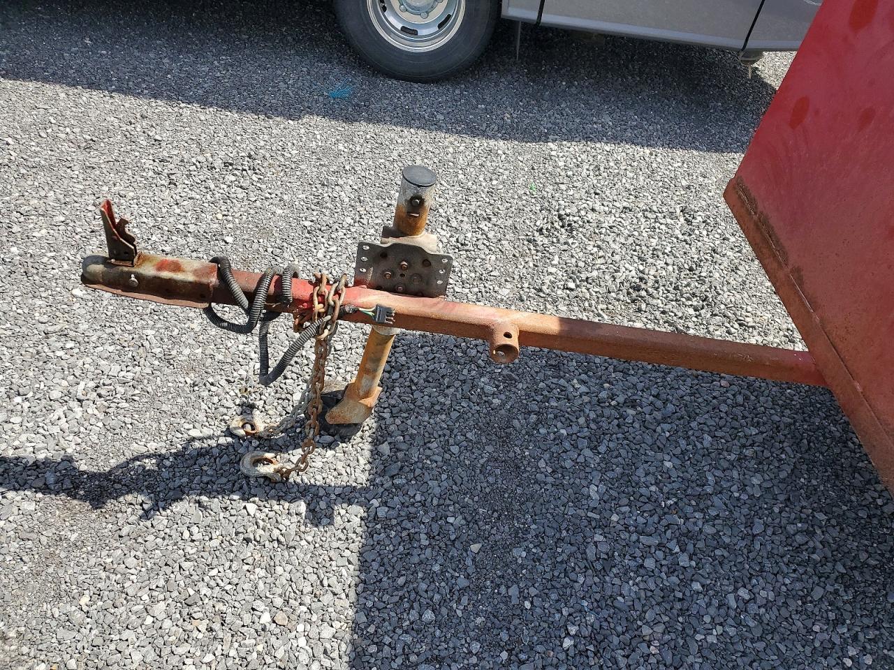 2001 Trail King Trailer